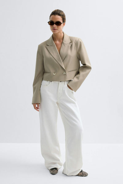 Short double breasted blazer