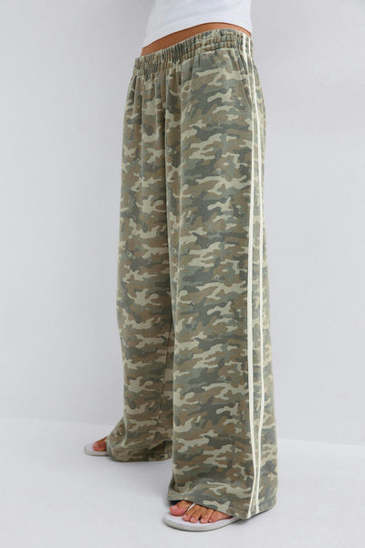 Camo stripe trousers