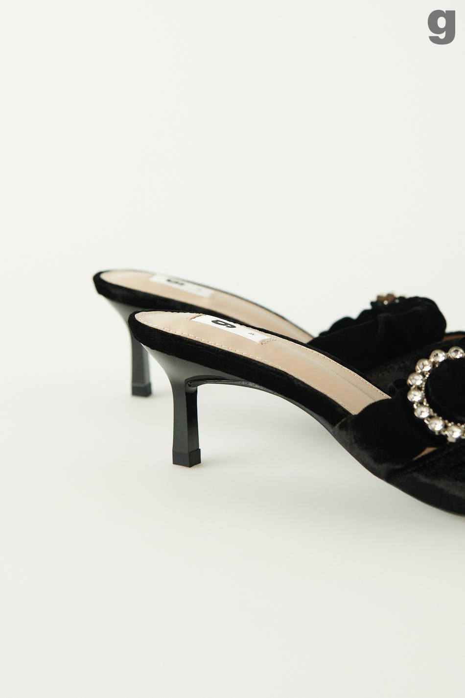 in sandals - Noir