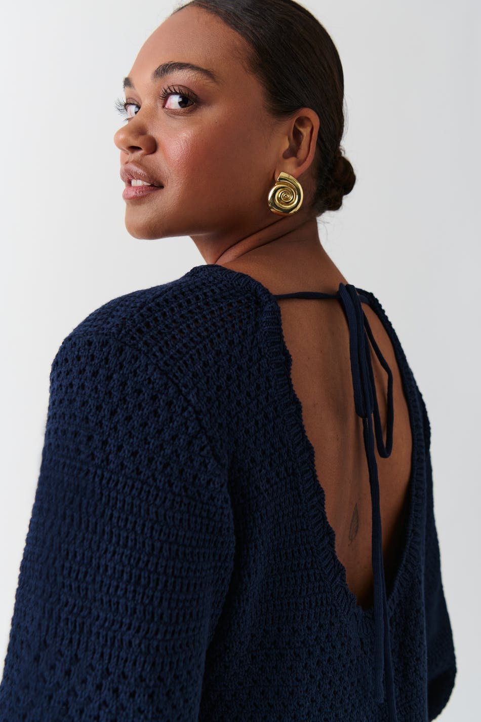 Open back crochet dress - Navy blazer