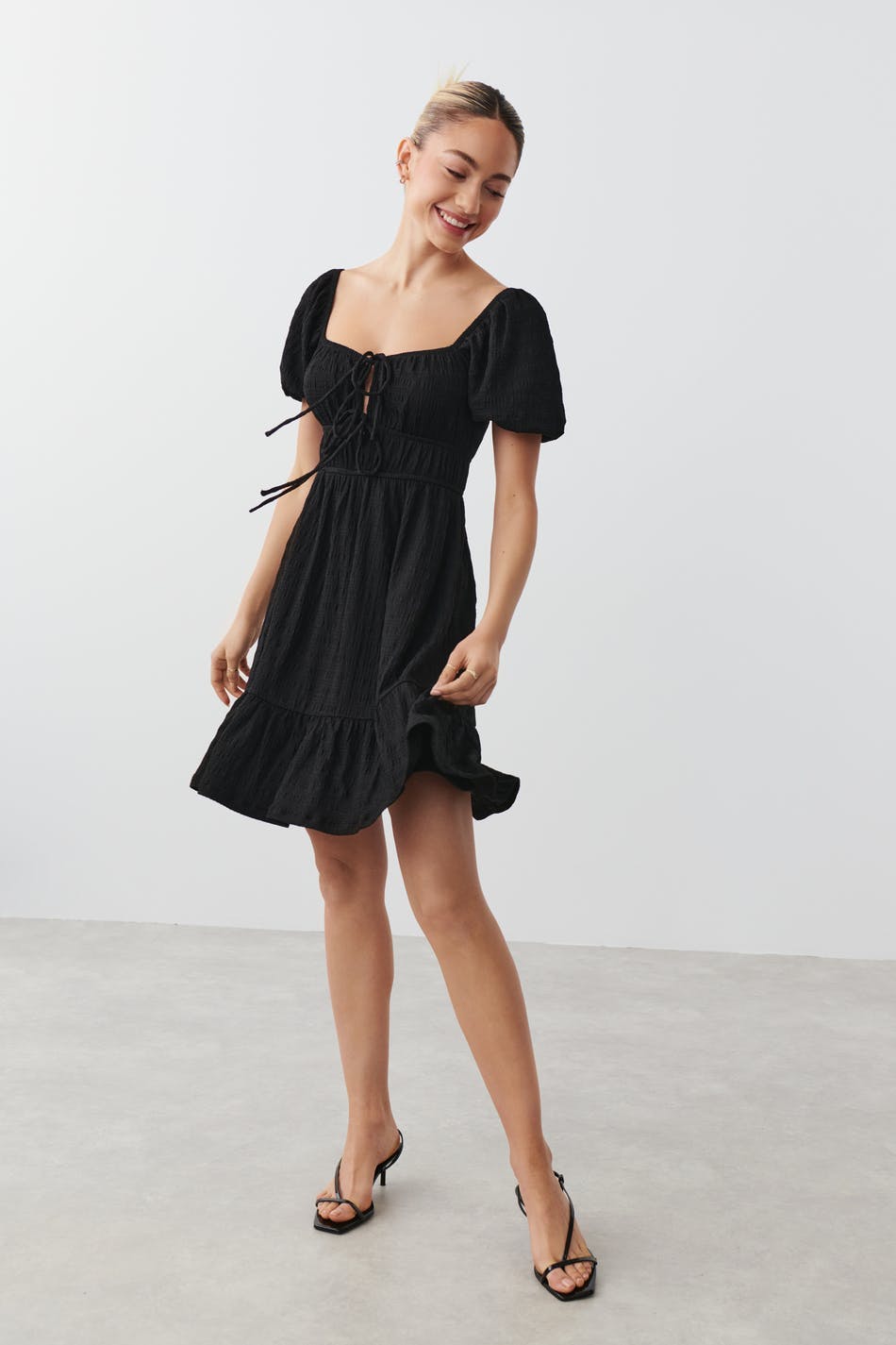 Knot detail mini dress - Noir