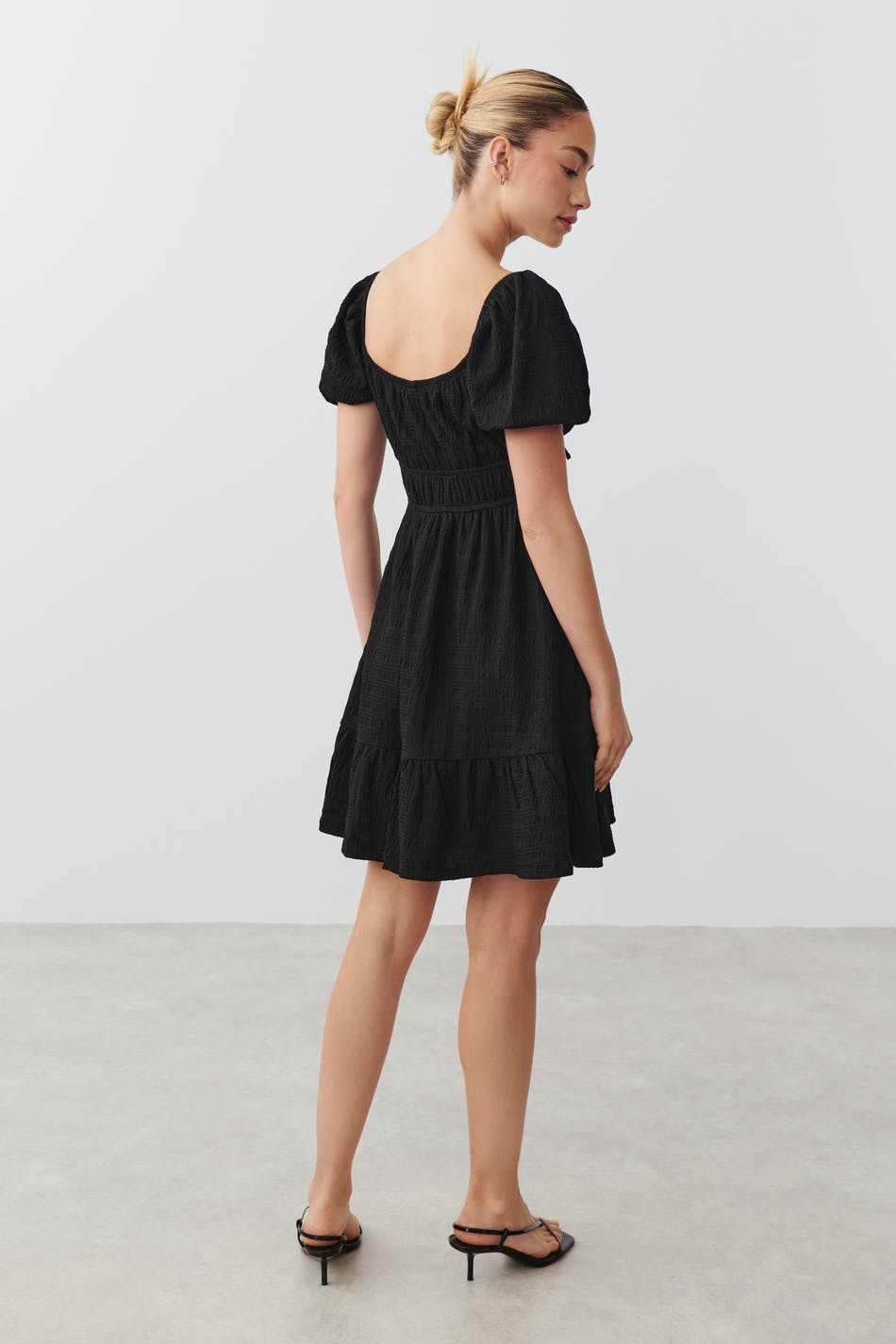 Knot detail mini dress - Noir
