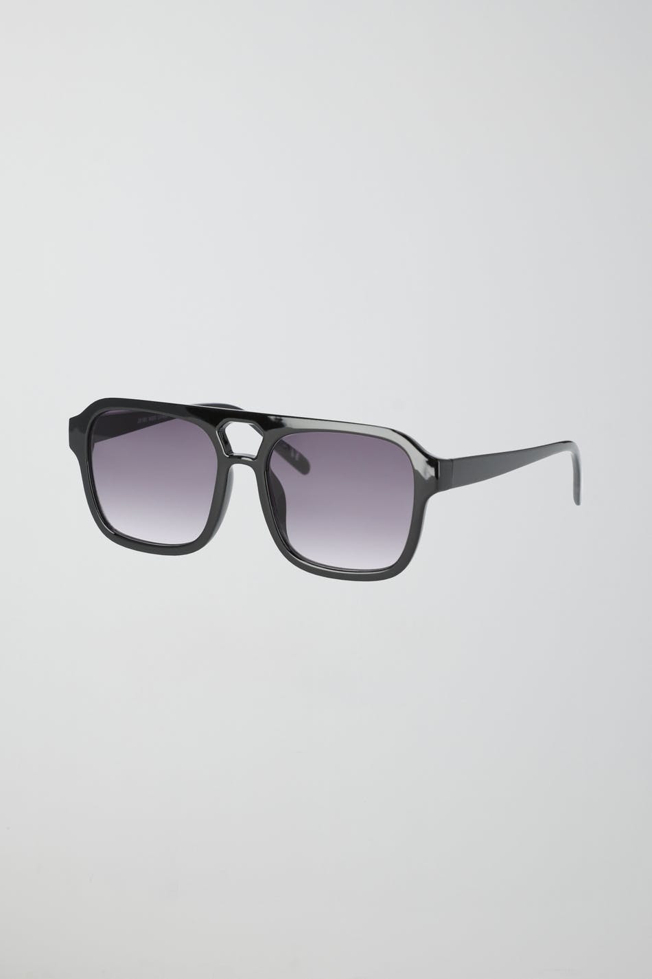 Oversized square sunglasses