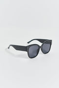 oversized sunglasses