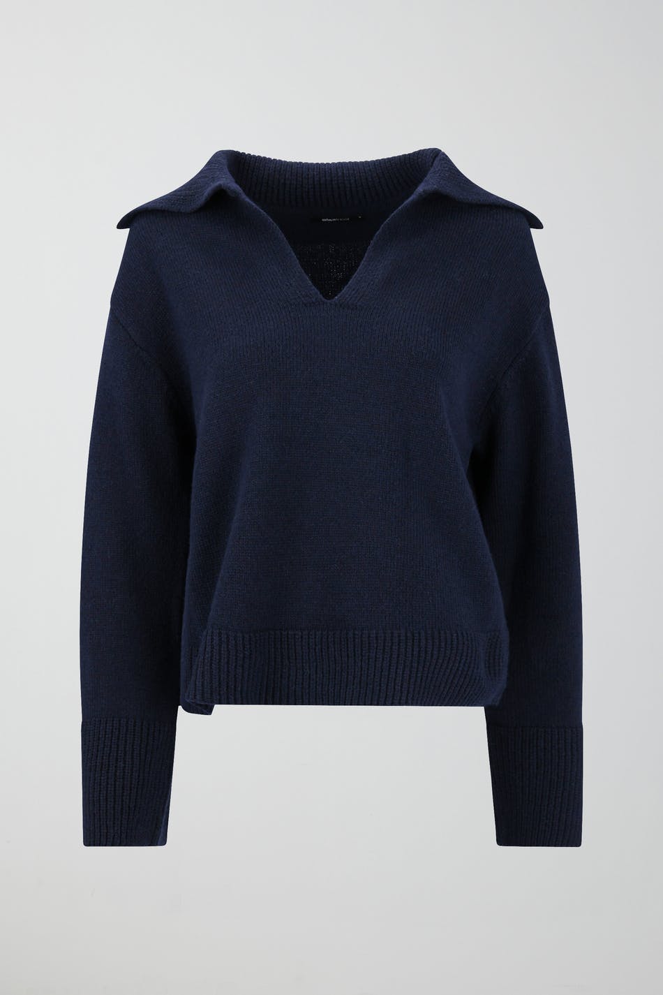 V-neck knitted sweater - Peacoat