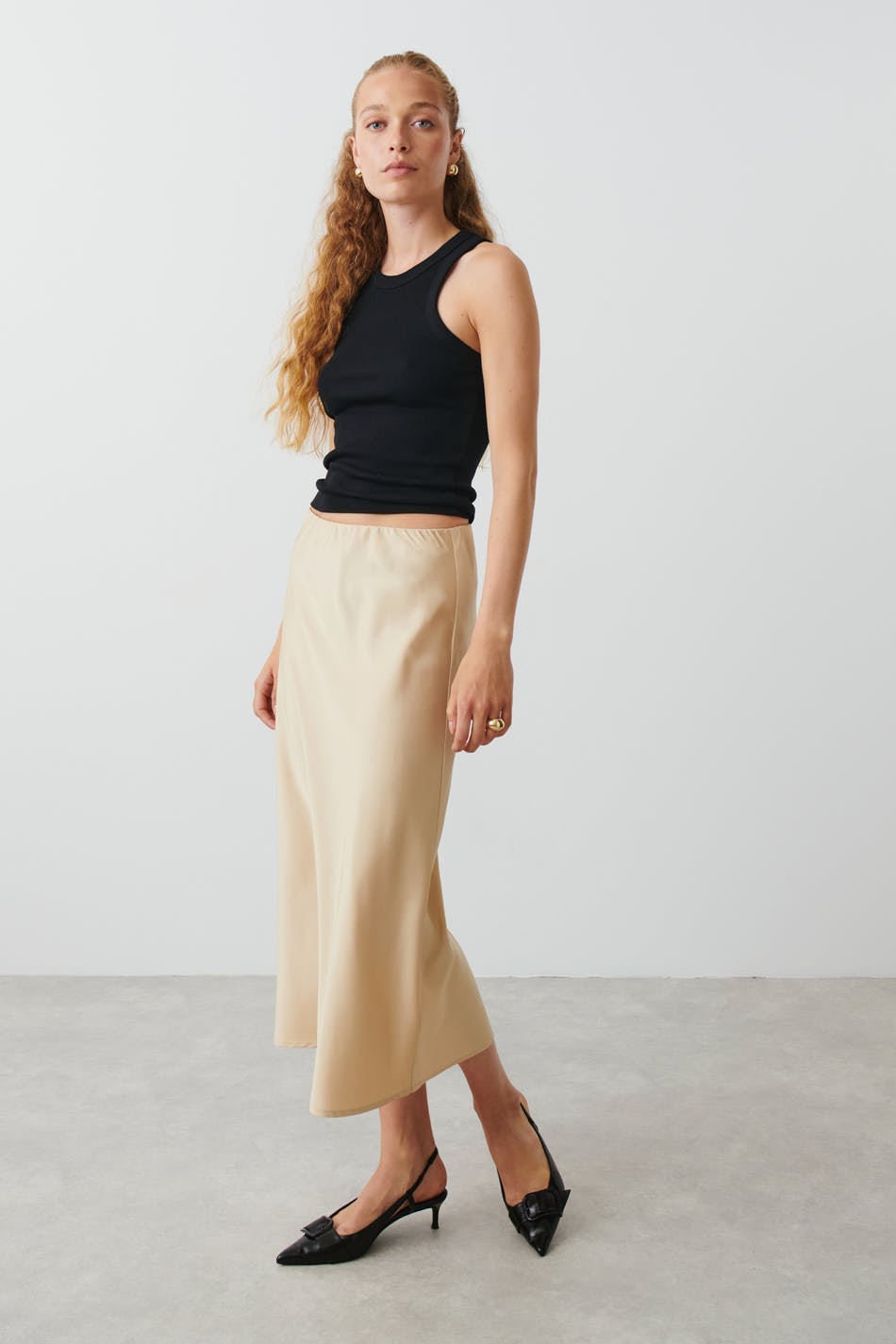 Satin midi skirt - Irish cream