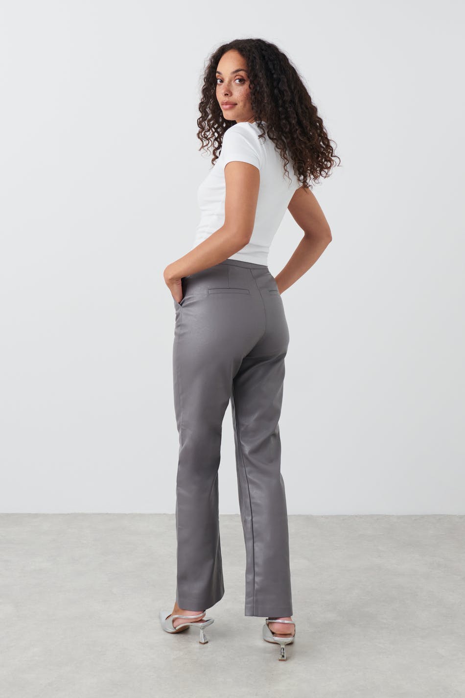 Straight leg pu trousers - Gris