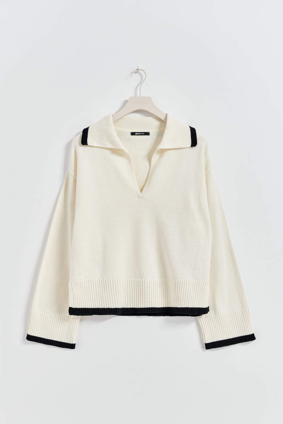 Knitted collar sweater - Black/contrast