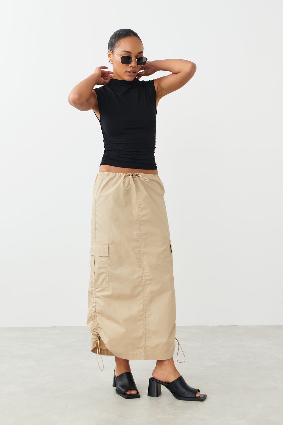 Soft touch funnel neck top - Pumice stone