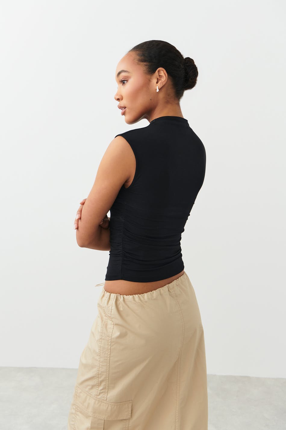 Soft touch funnel neck top - Pumice stone