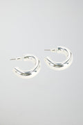 clean hoops earrings