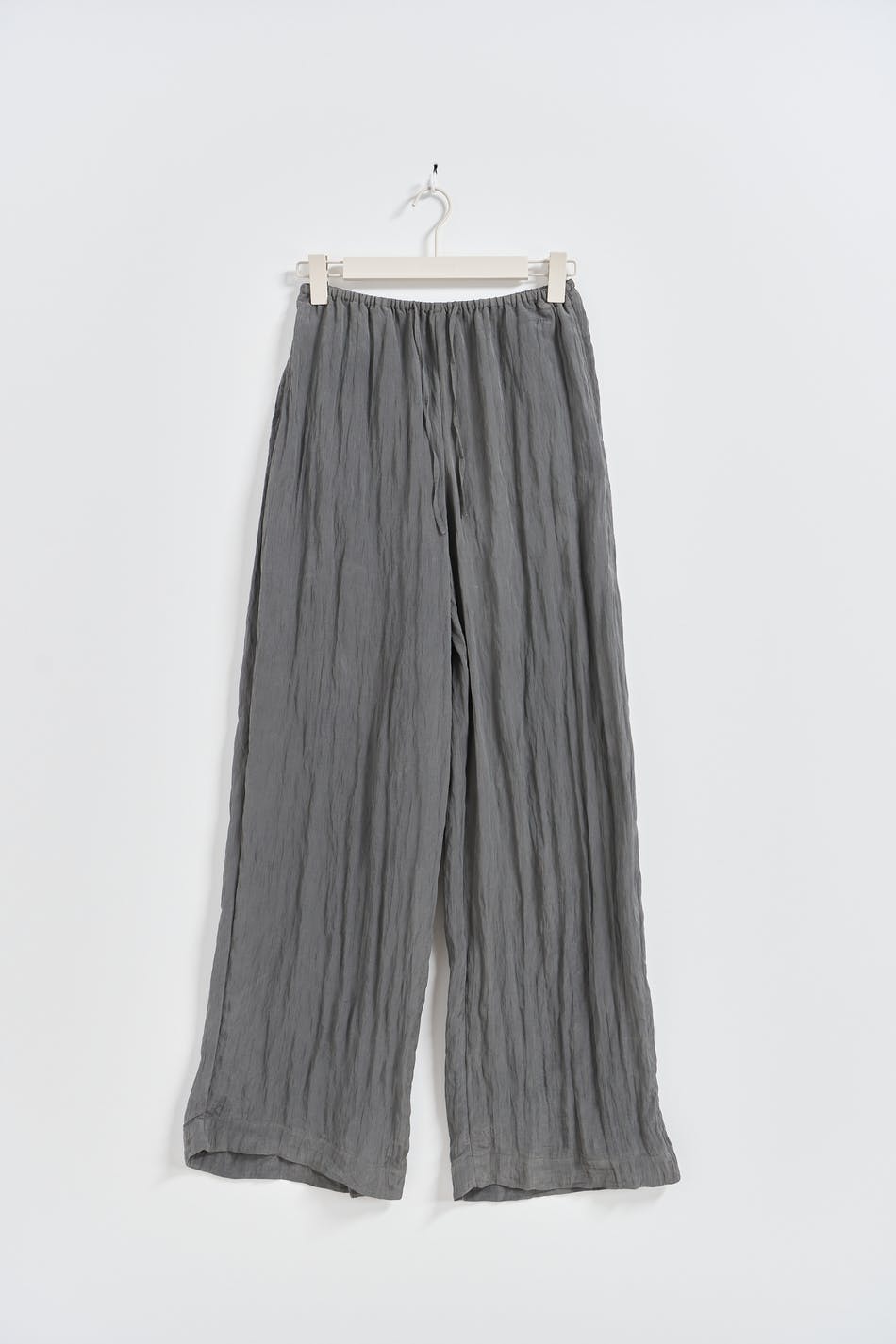 Crinkle texture trousers - Gris