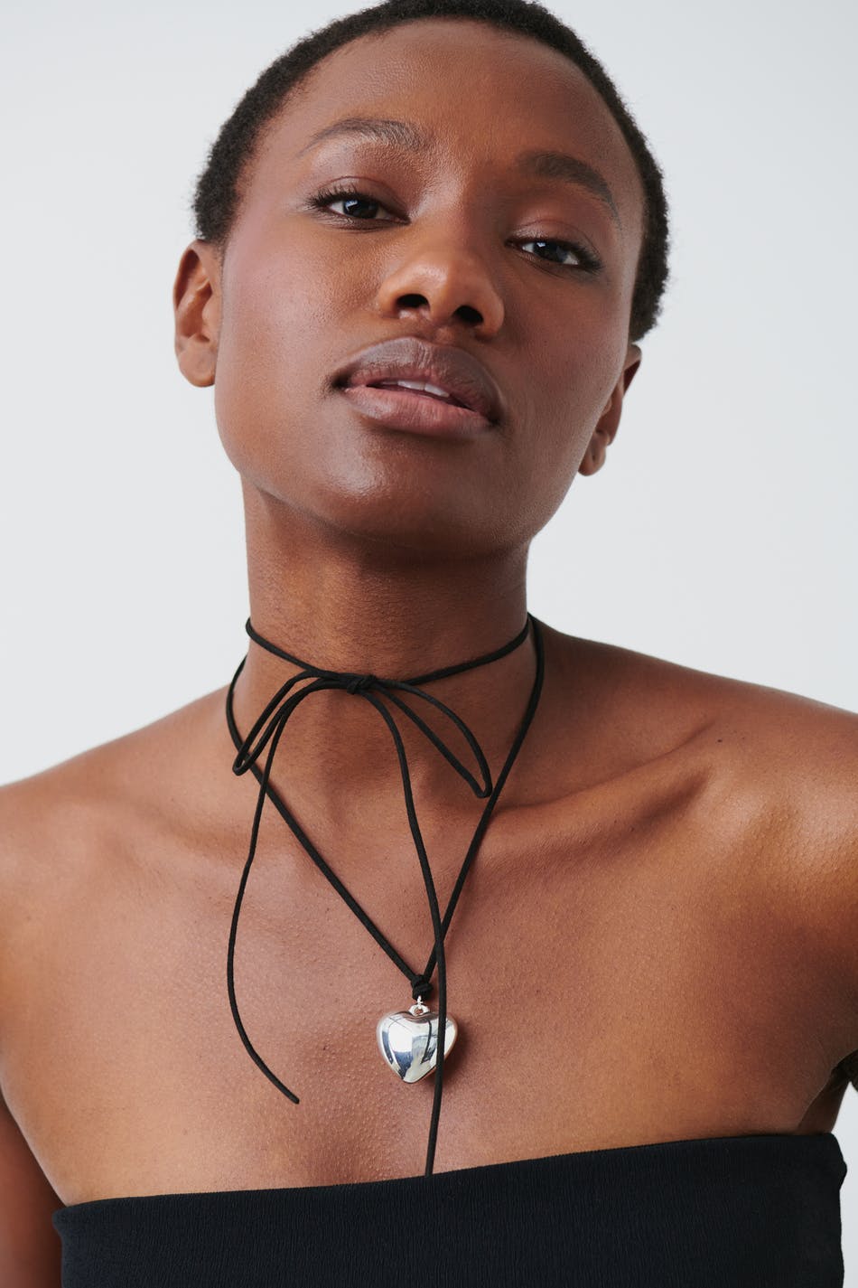 Heart strap necklace - Black/silver