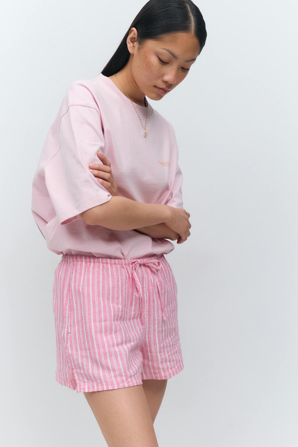 Relaxed linen blend shorts - Beige/stripe