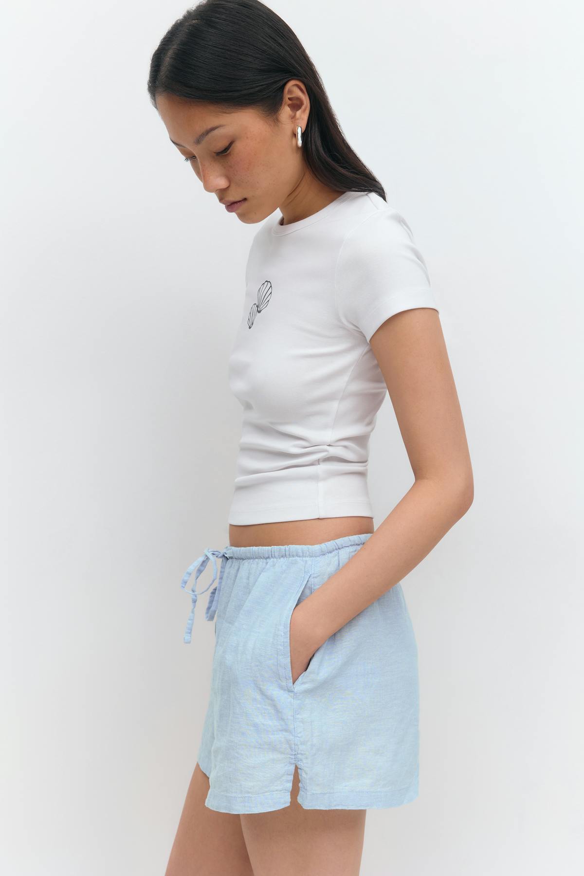 Relaxed linen blend shorts - New linen beige
