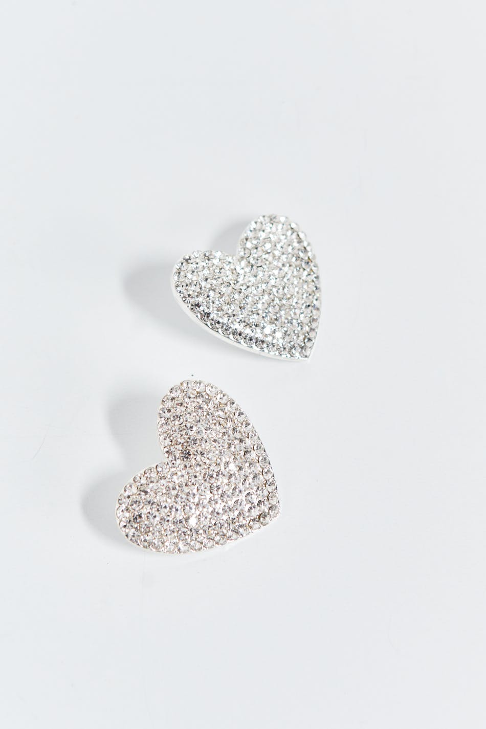 Heart stud earrings