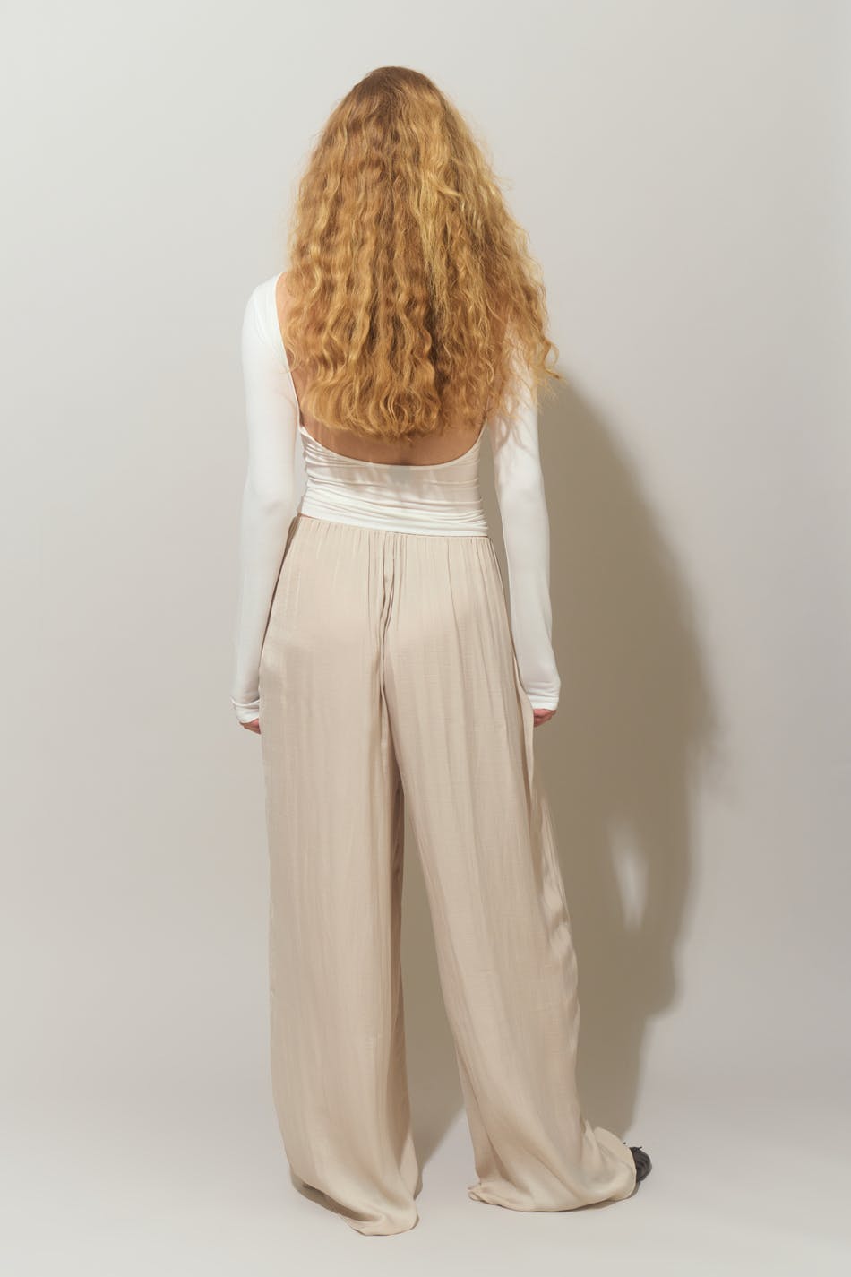 Wide satin trousers - Beige