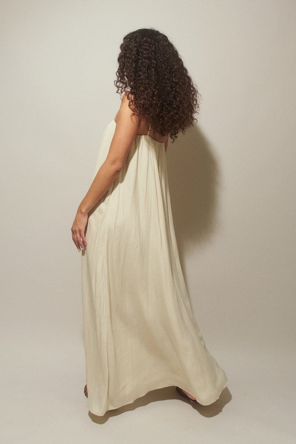 Flowy maxi dress - Almond milk