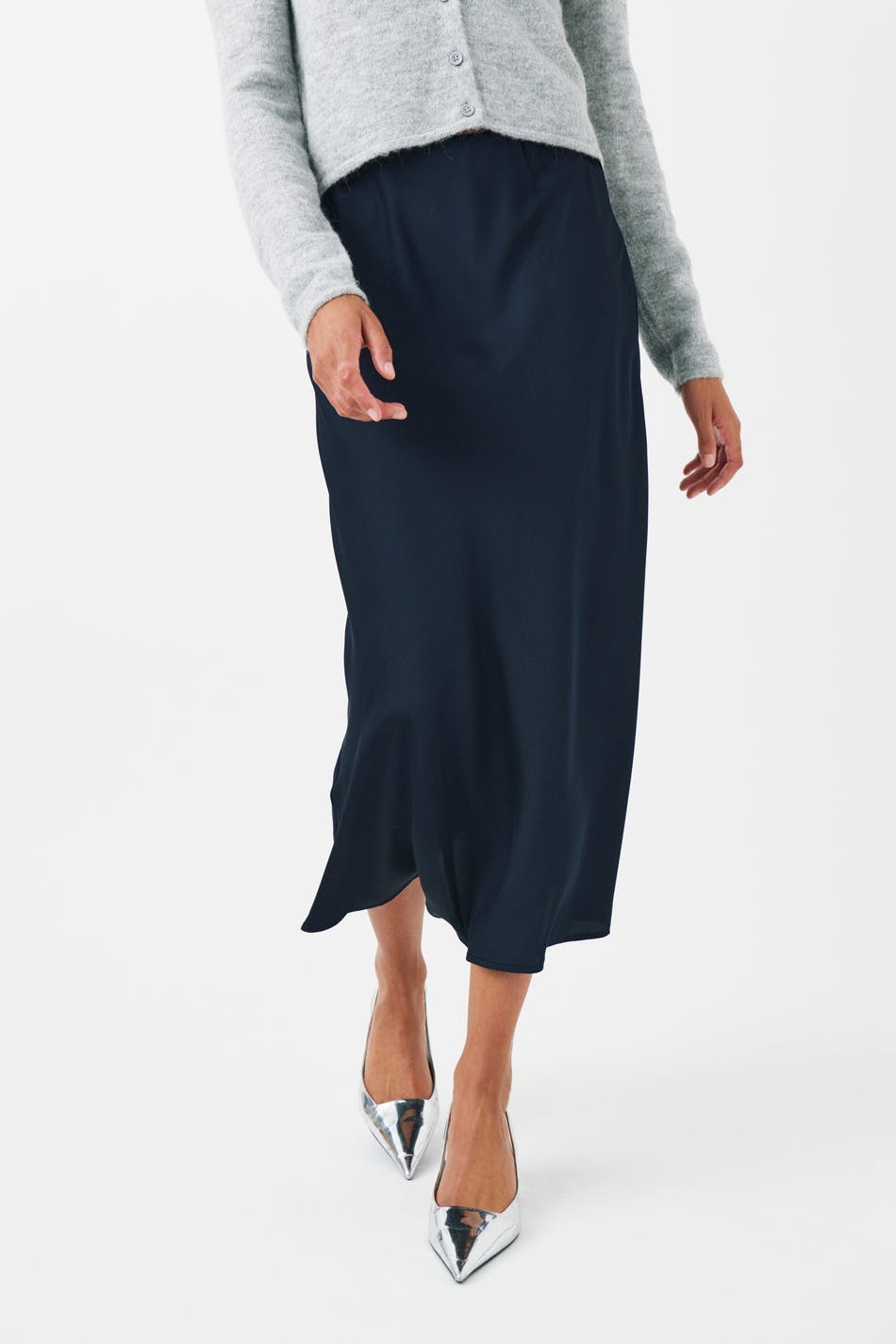 Satin midi skirt - Irish cream
