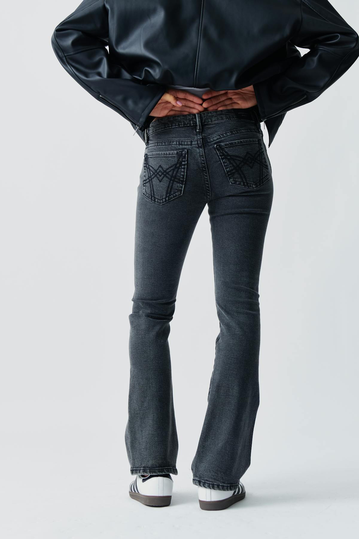 Twisted bootcut jeans - Offblack