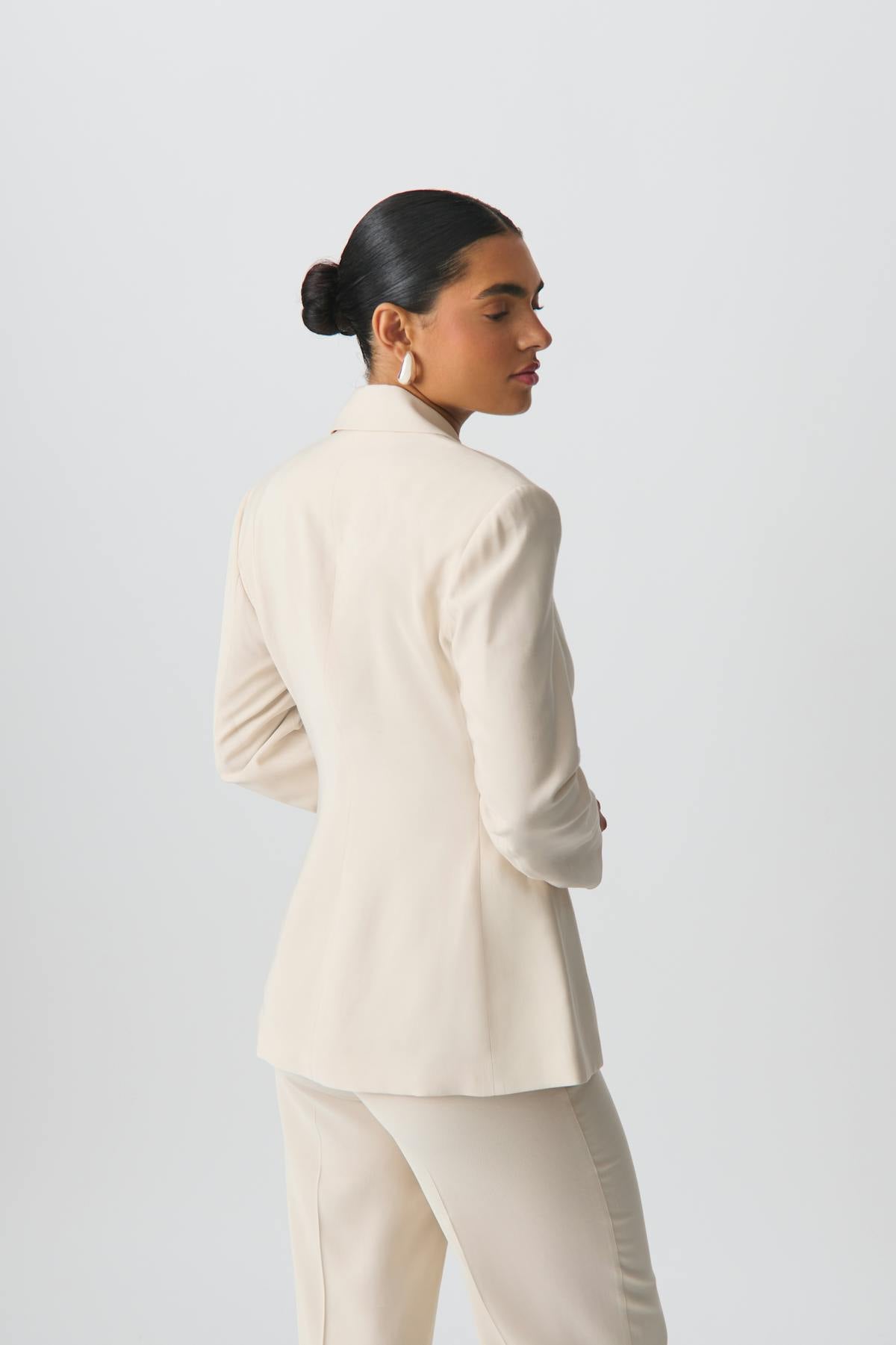 Shaped blazer - Beige