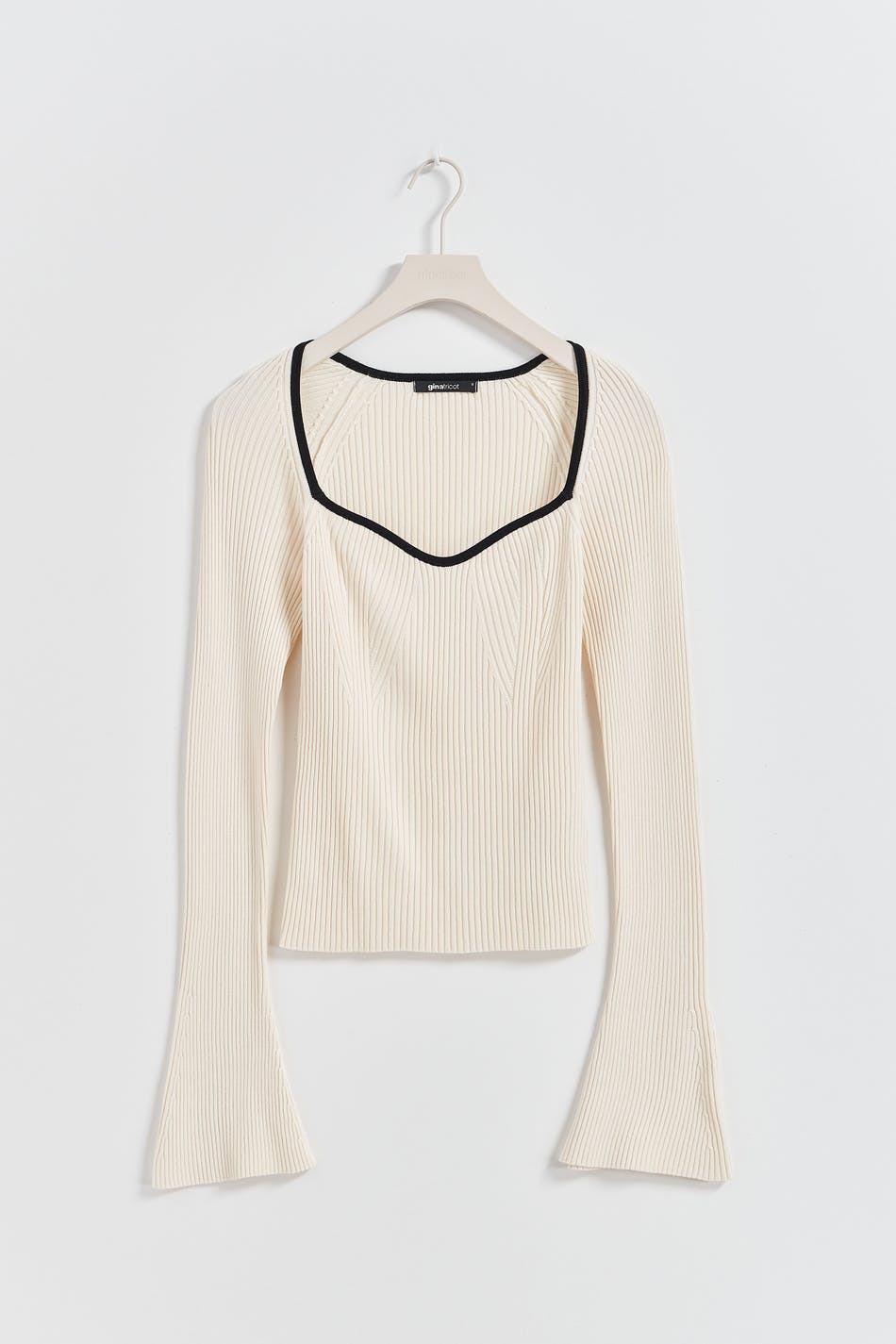 Contrast knitted top - Gardenia