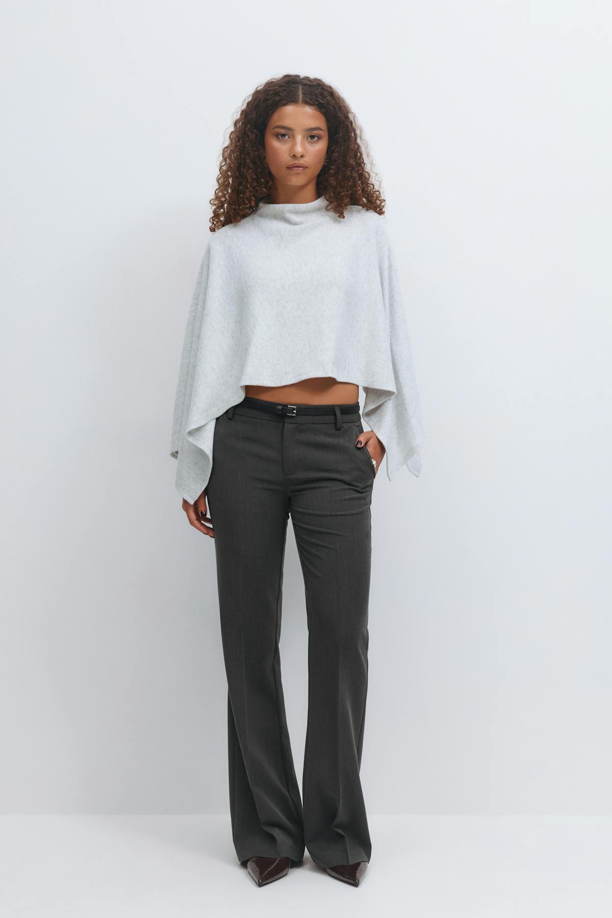 Relaxed bootcut trousers - Grey stripe