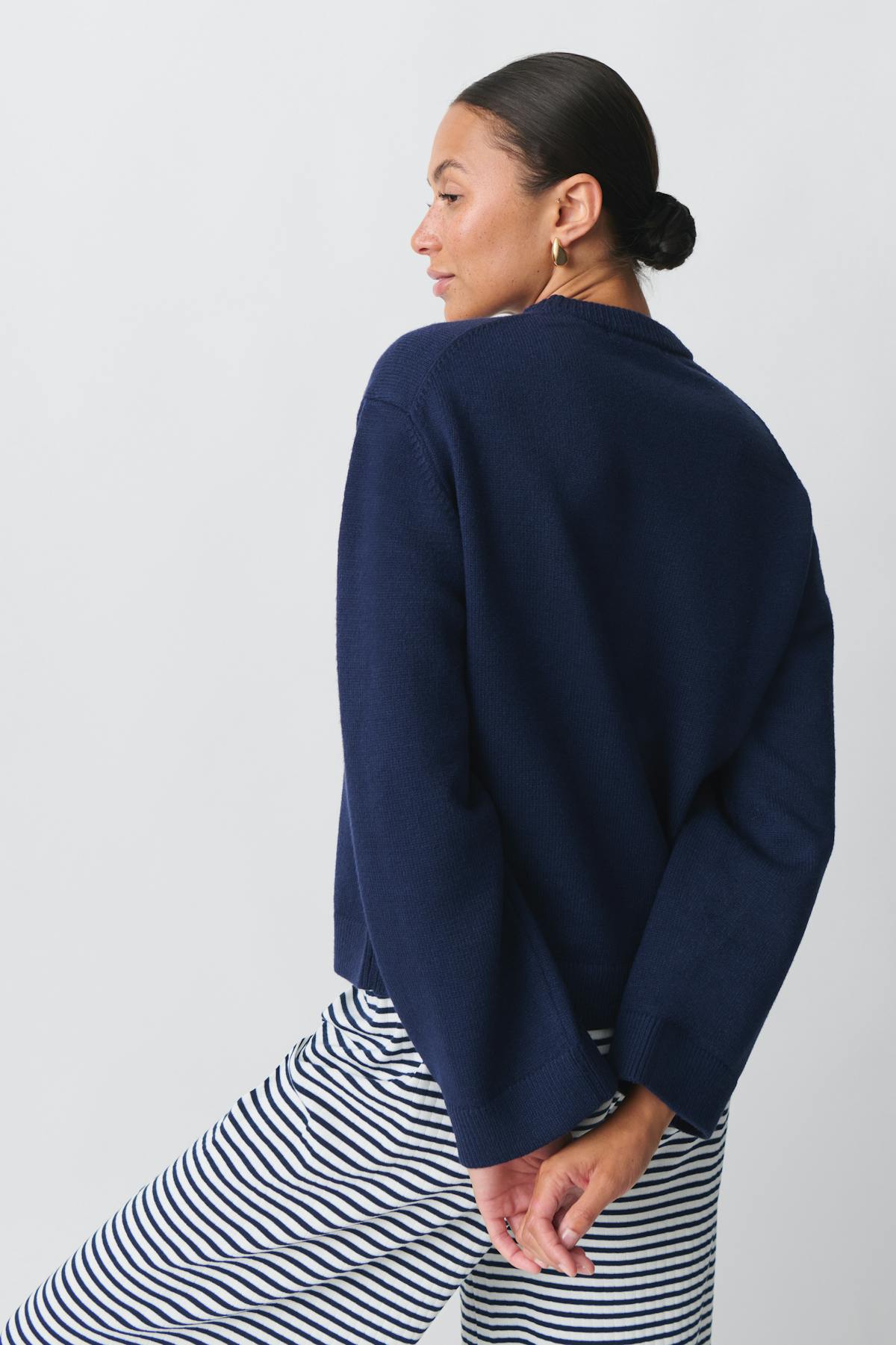 Crew neck knitted sweater - Gardenia