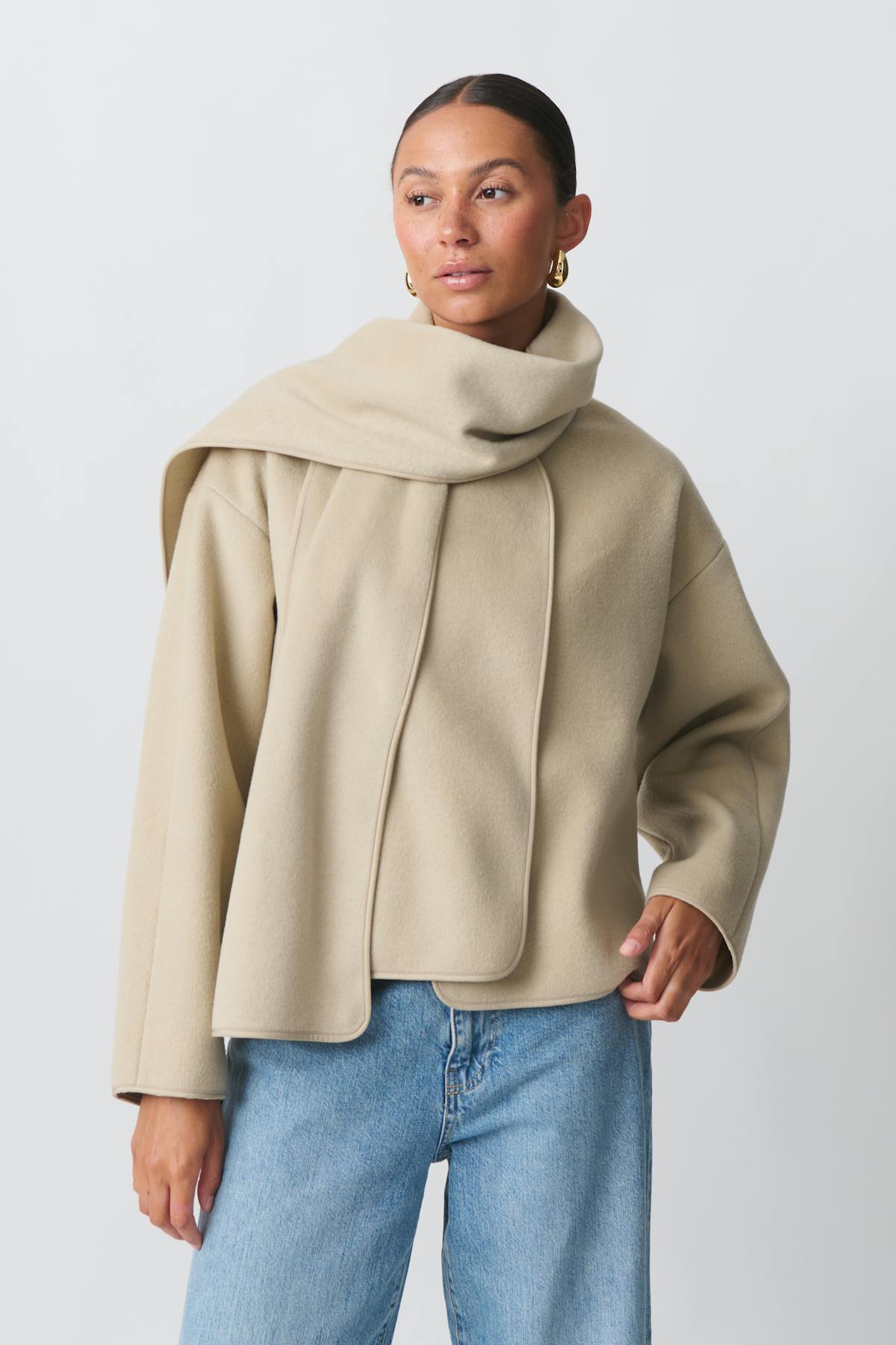 Short scarf jacket - Greige