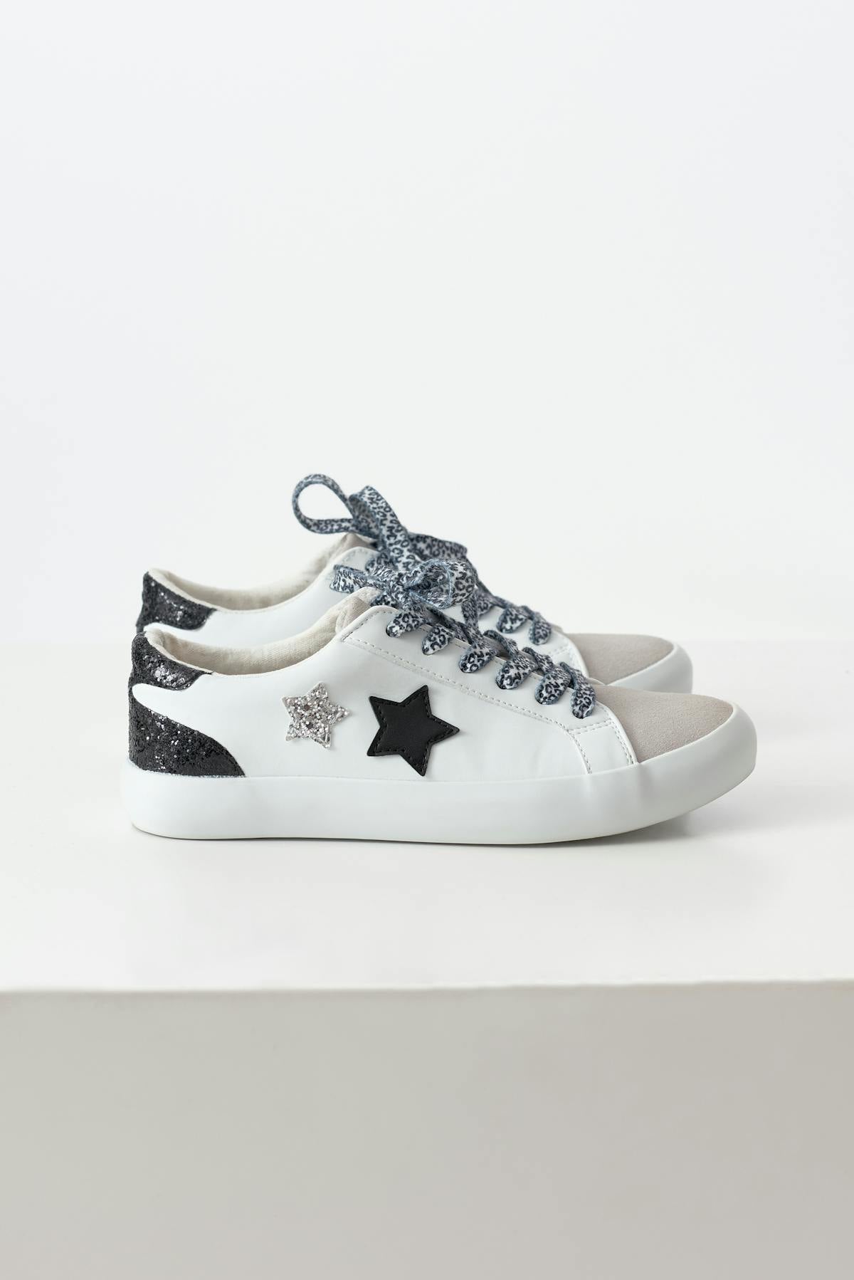 Sneakers - Offwhite/stars