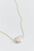 Natural pearl necklace