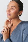 Scalloped edge wrap blouse - Bleu