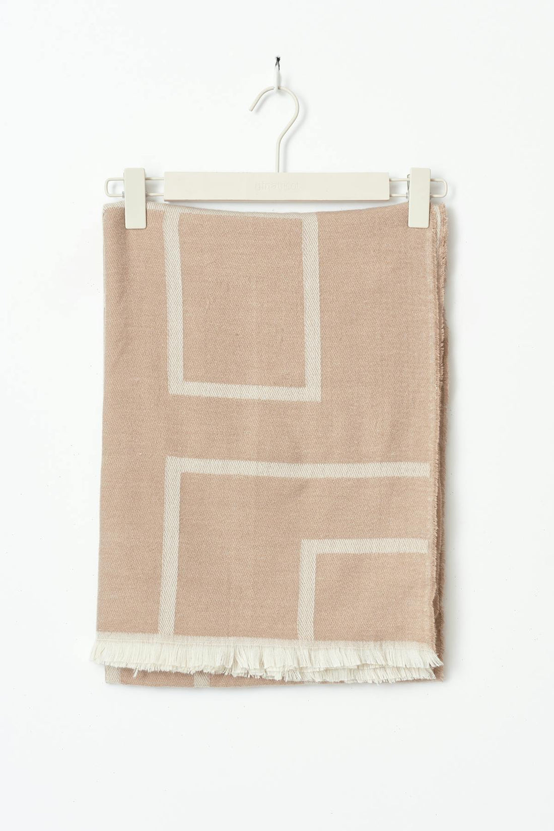 big jaquard soft scarf - Beige