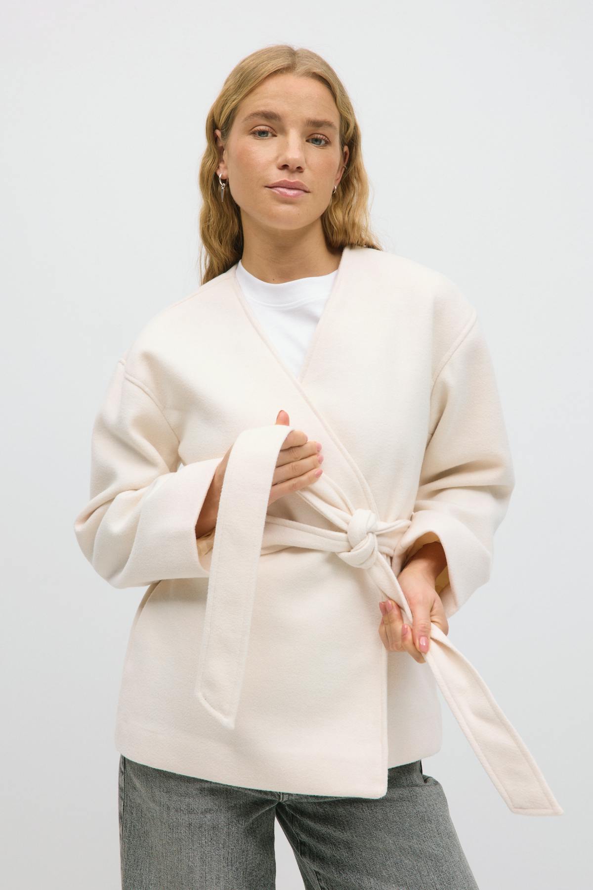 Belted short coat - Noir
