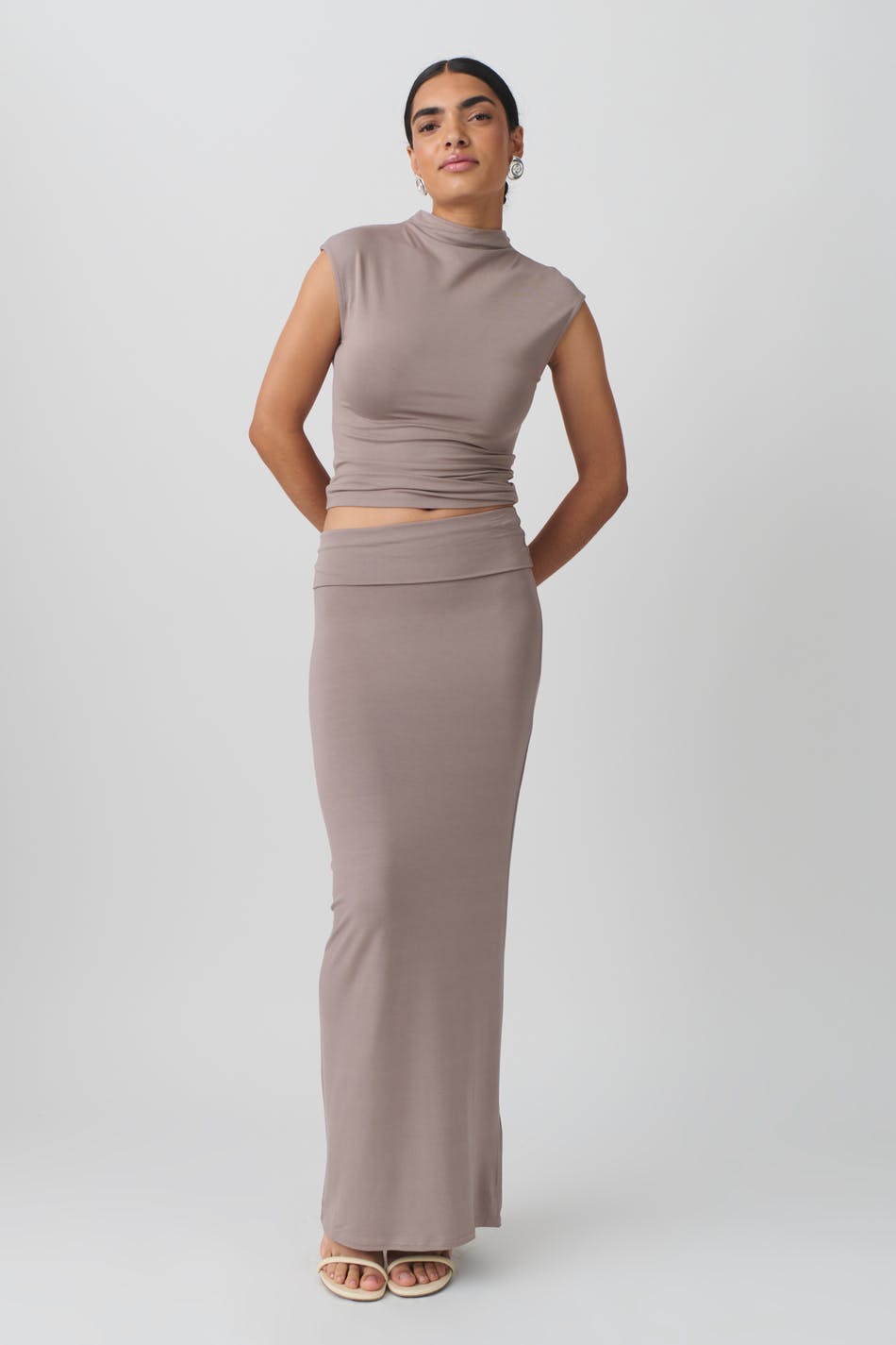 soft touch folded maxi skirt - Java
