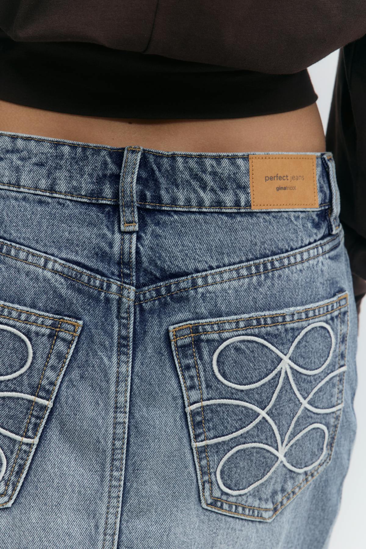Short denim skirt - Mid blue