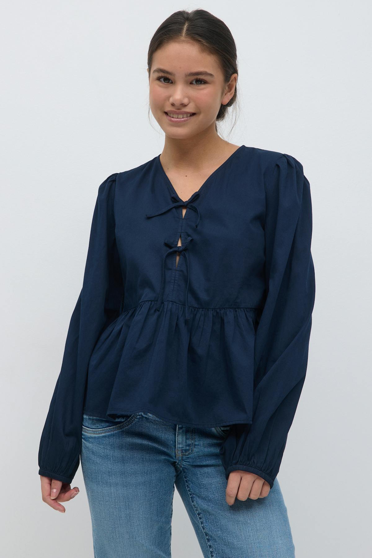 y puff sleeve blouse - Navy blazer
