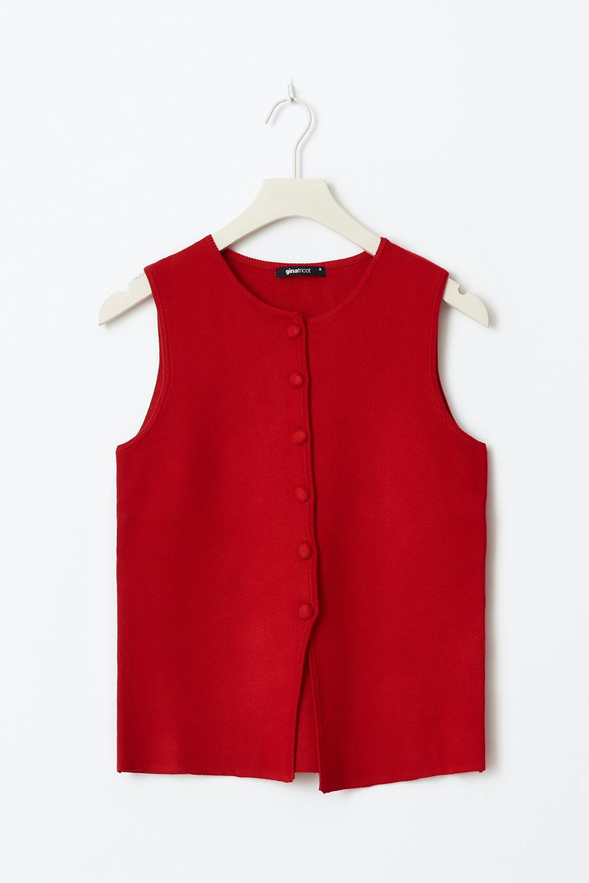 Knitted button vest - High risk red