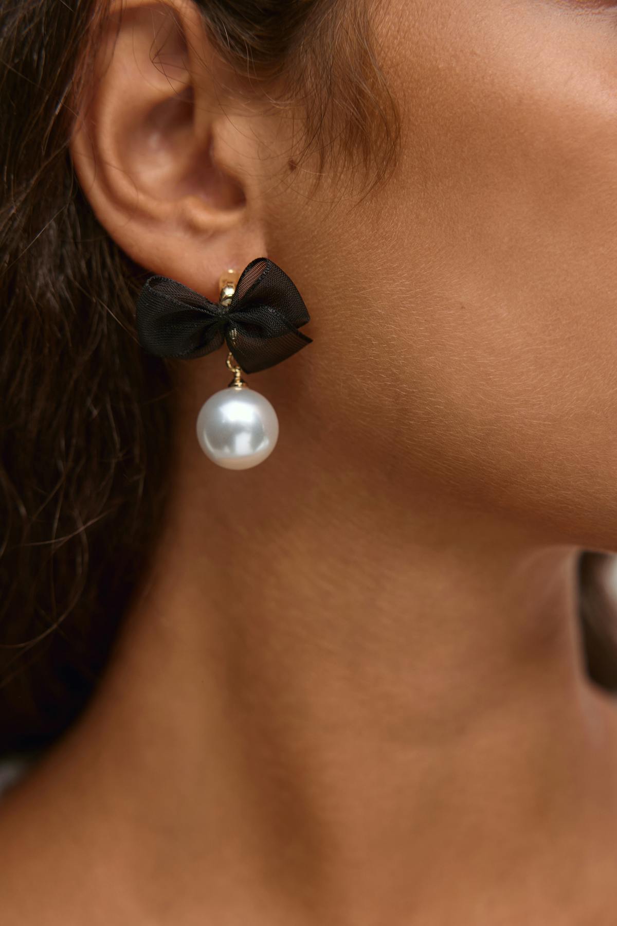 pearl bow earrings