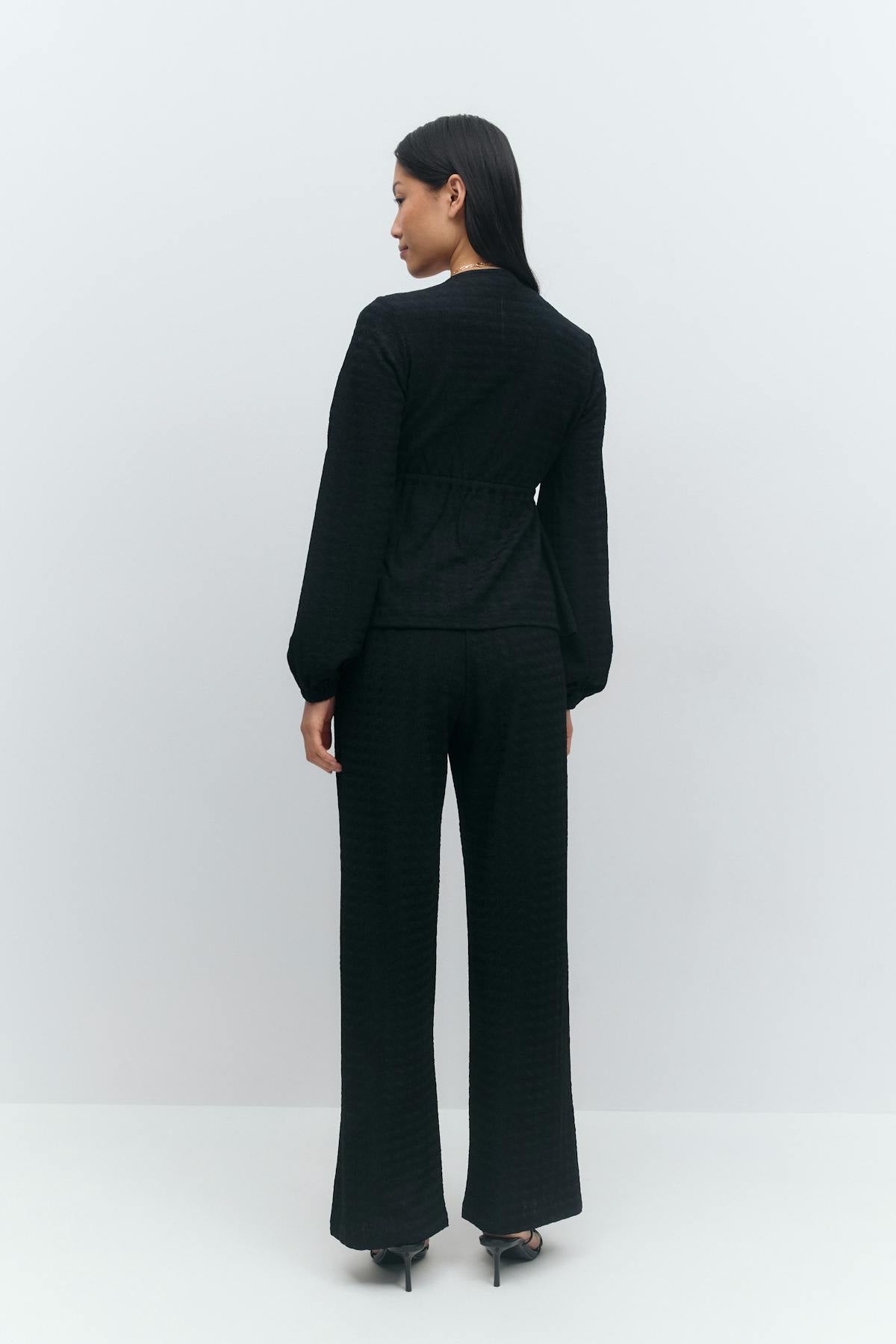 Textured trousers - Gardenia