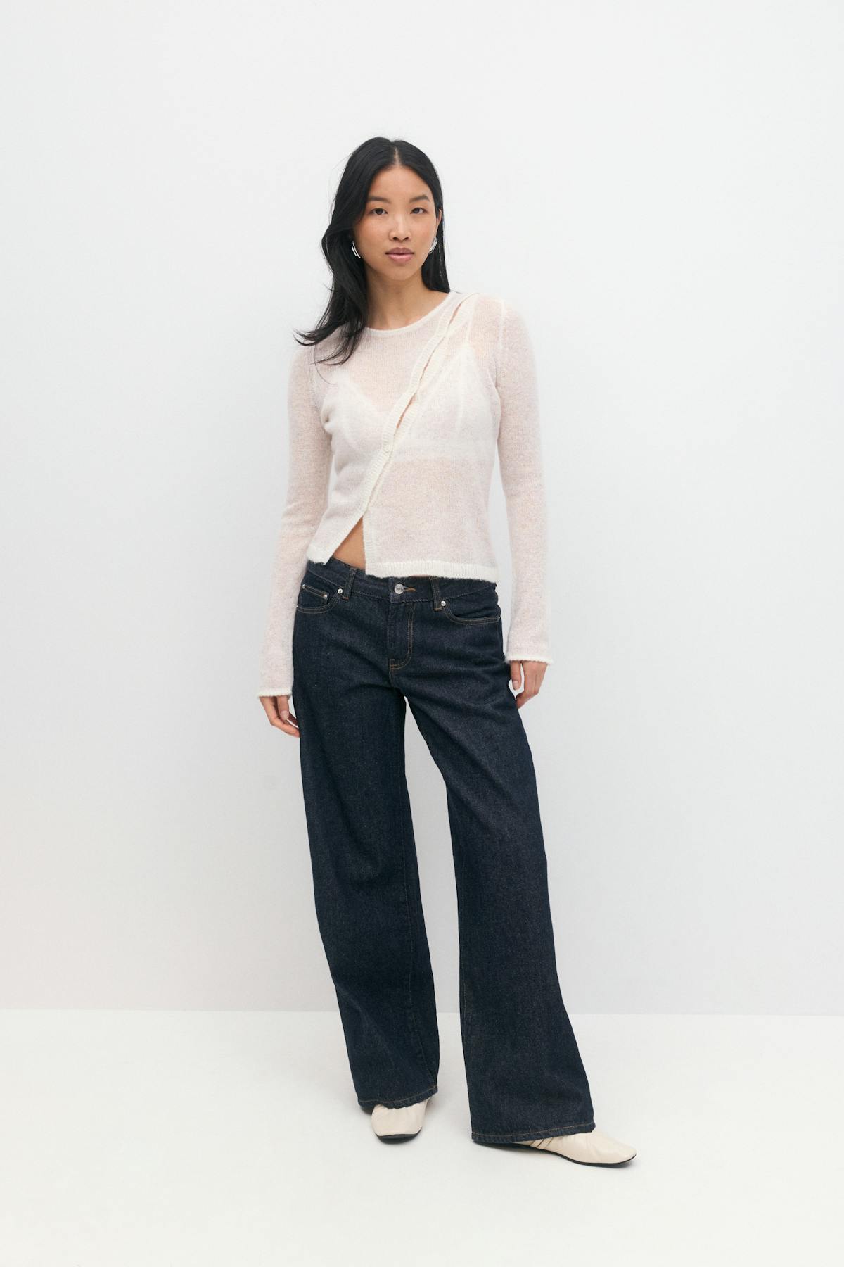 Asymmetric knitted cardigan - Gardenia