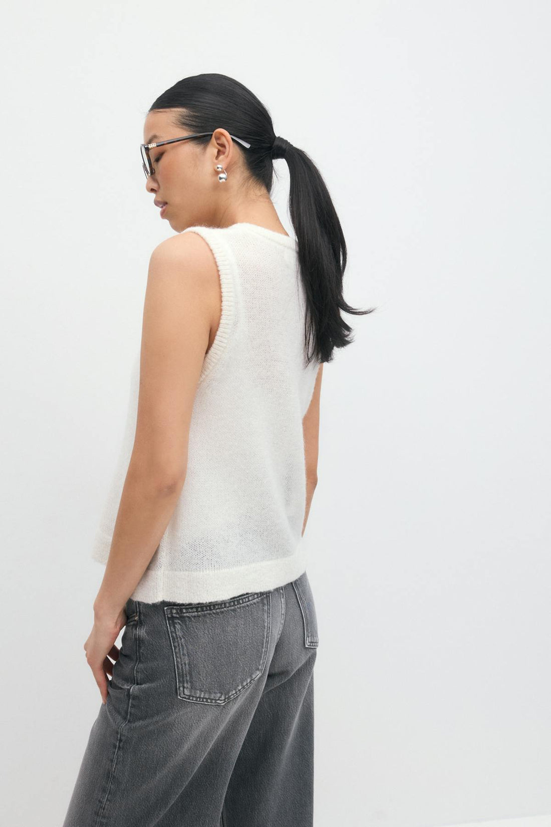 Knitted tie vest - Gardenia