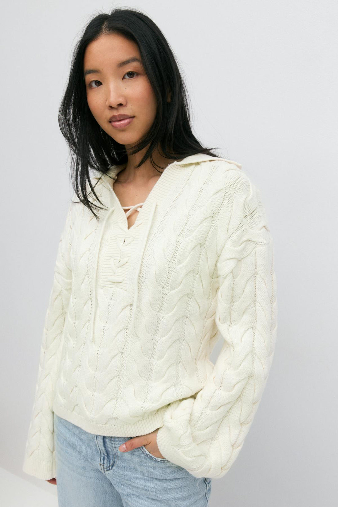 Knitted cable collar sweater - Crème
