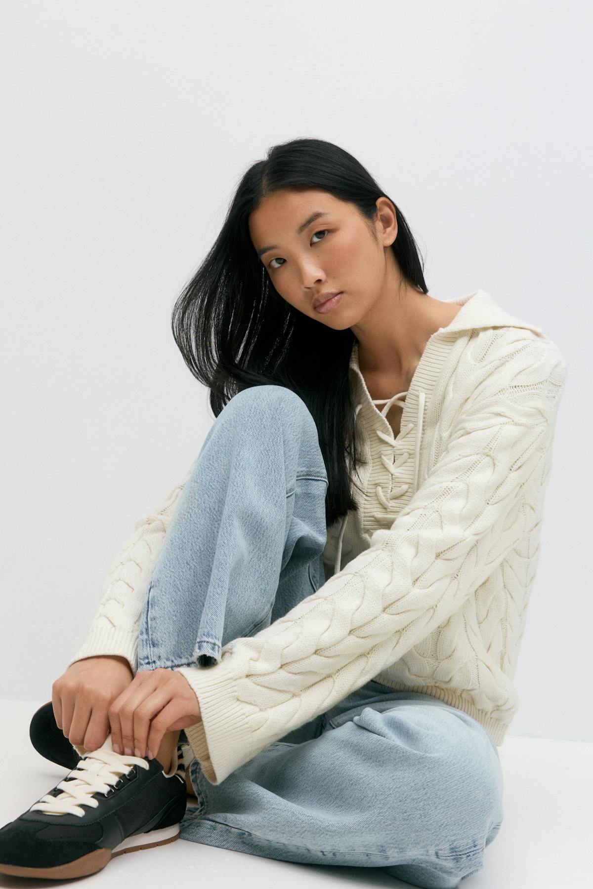 Knitted cable collar sweater - Crème