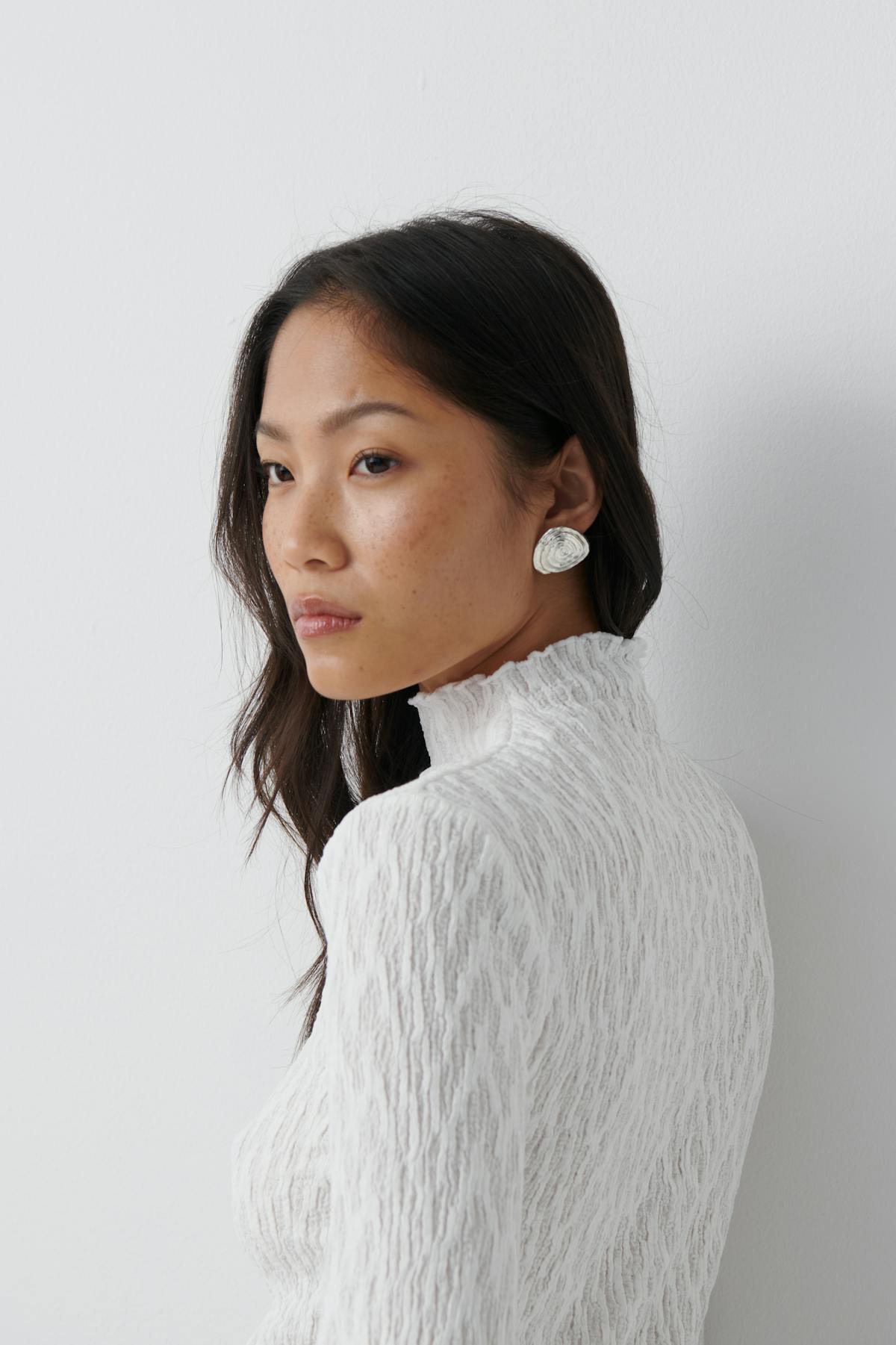 Textured funnel neck top - Blanc cassé