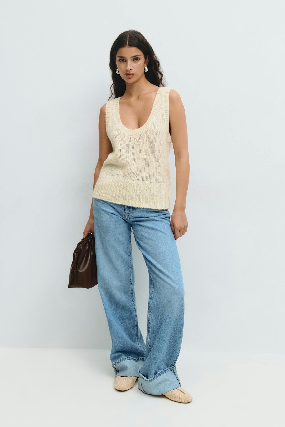 Loose knitted vest - Vanilla yellow