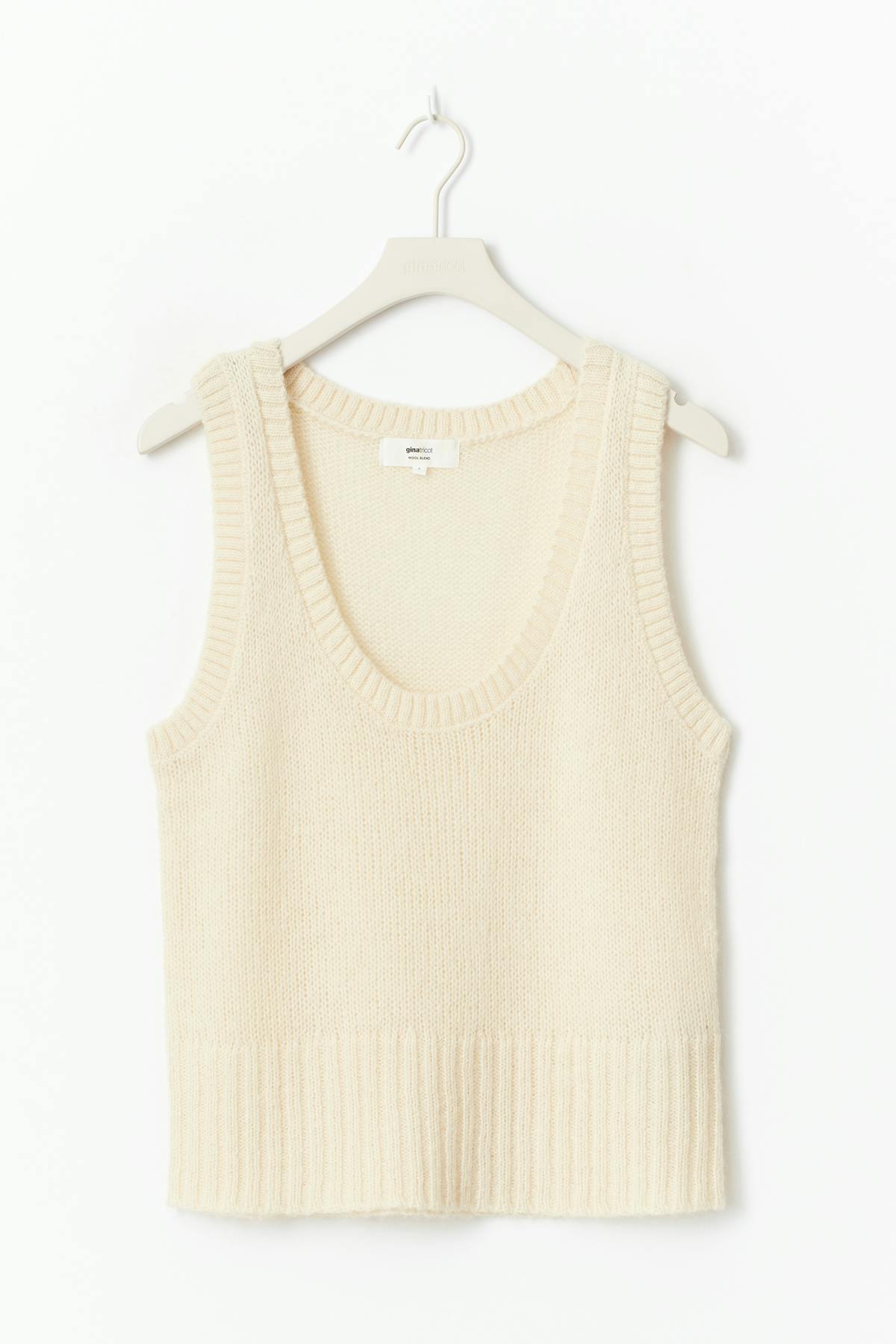 Loose knitted vest - Vanilla yellow