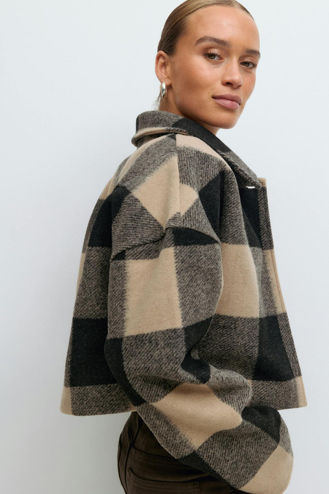 Short jacket - Beige check