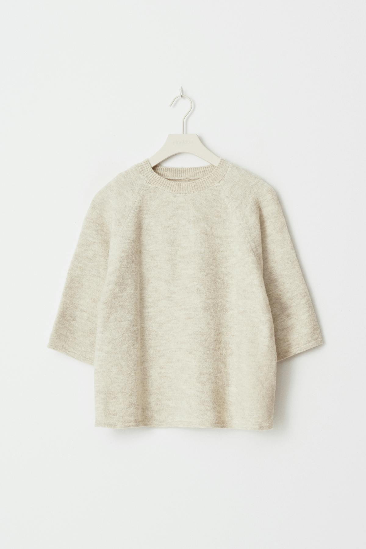 Oversized knitted tee - Soft beige