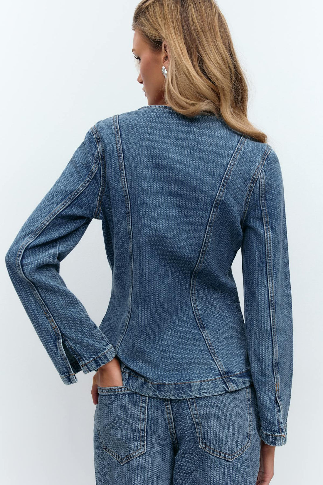 Waist shaped denim jacket - Mid blue